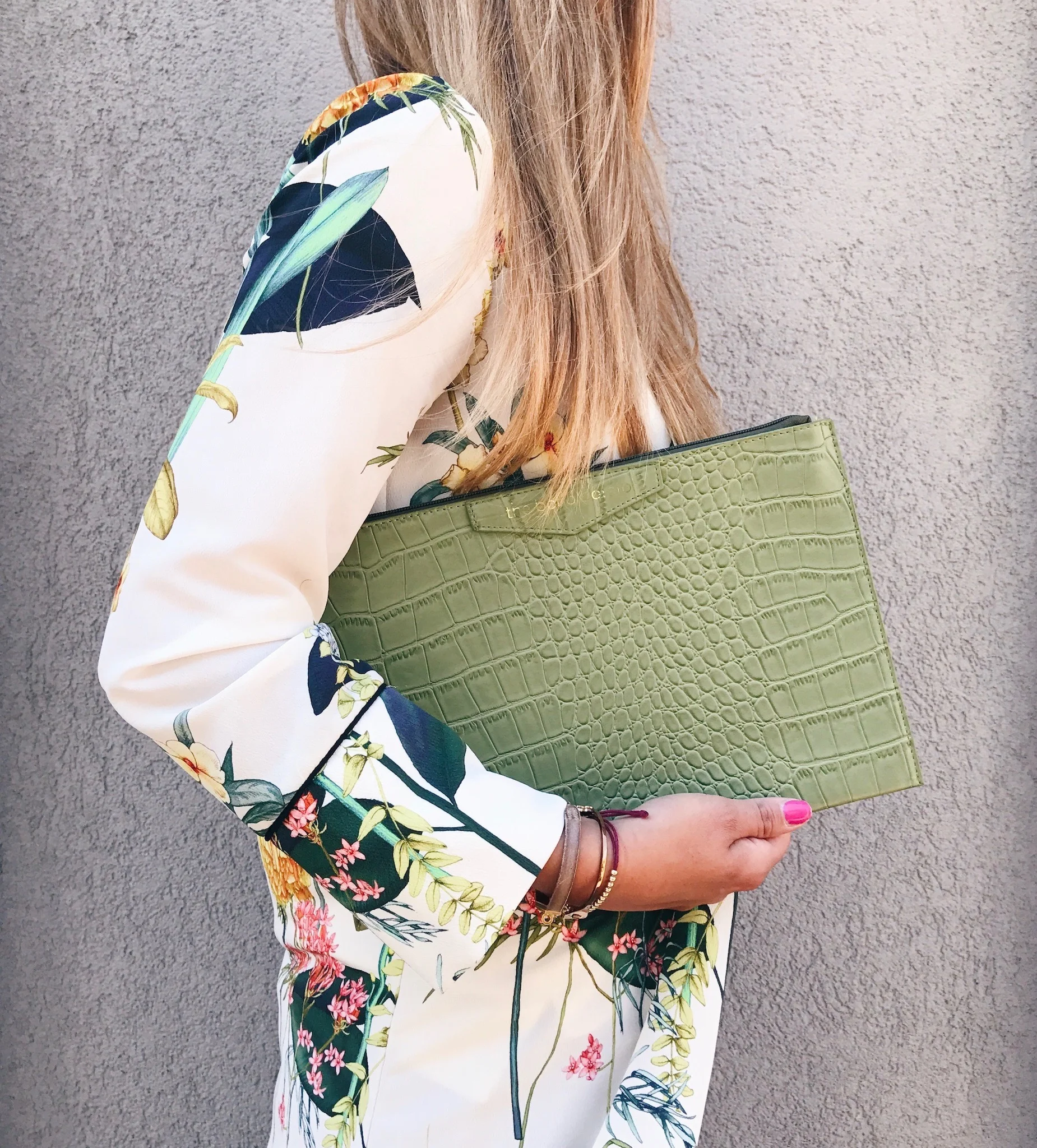 the boho potato laptop bags apple crumbe green1.jpg