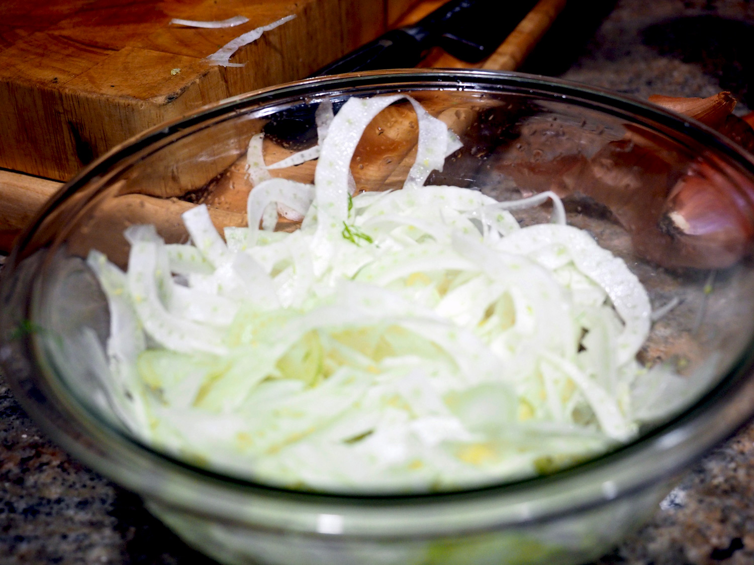 Fennel slices bathing in vinegar, sugar, salt and honey