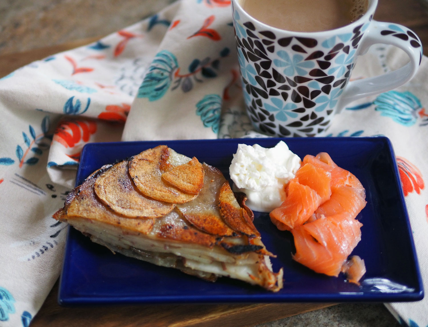 A great complement to smoked salmon and sour cream.