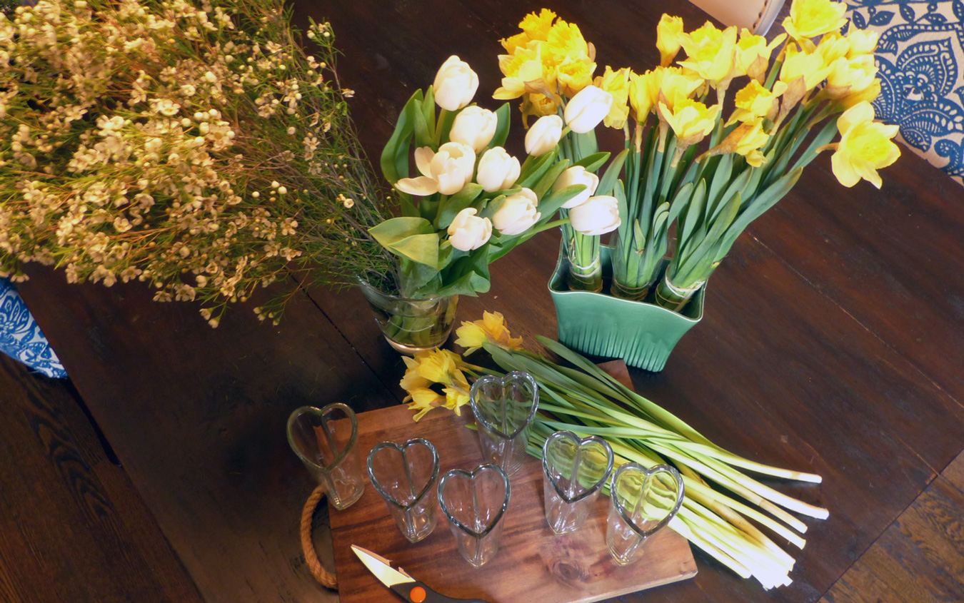 Tulips, daffodils and baby's breath