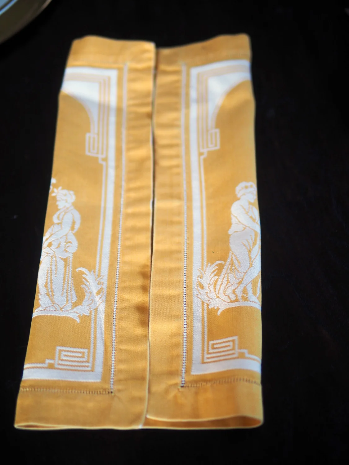 yellow.napkin.folded.jpg