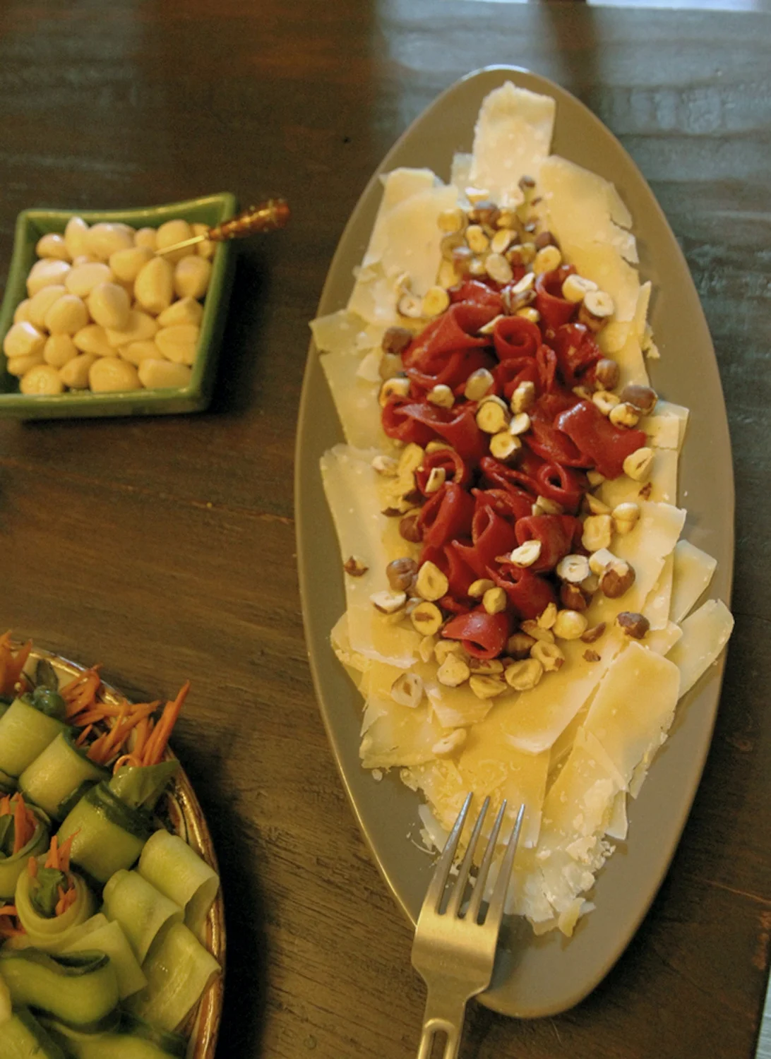 Shaved-Parm-w_Red-Peppers.jpg