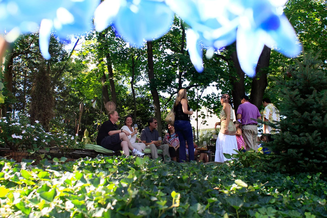 People can sit, stand and mingle as they enjoy cocktails.