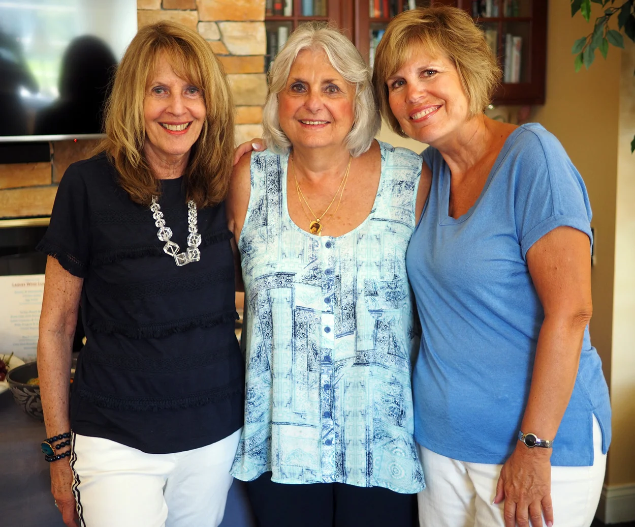Olivia, my Mom, Elena. The best assistances ever! It goes without saying, good attracts good, and these women are pure good.