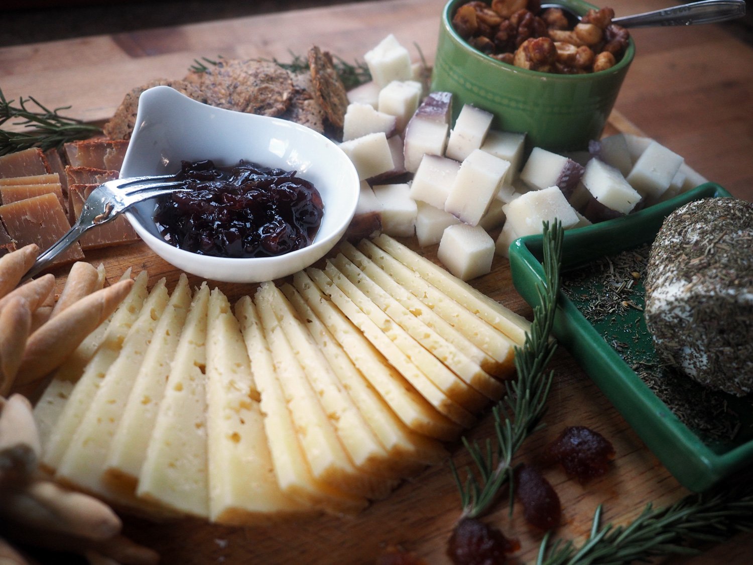 Manchego &amp; Murcia al Vino Cheeses &amp;Onion Jam