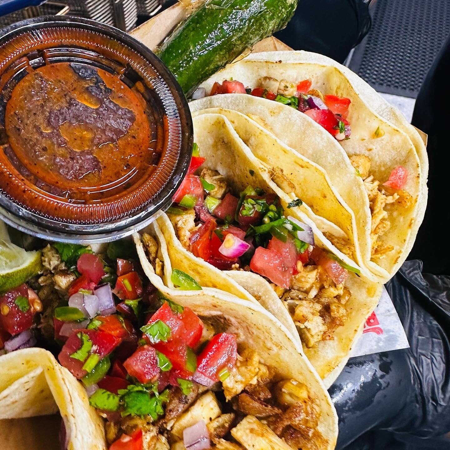 We&rsquo;re so excited the @dosstastebudz⁠ food truck will be at the Spring Bash this weekend! 🌮⁠
⁠
@dosstastebudz is a modernized food bus serving up delicious, restaurant-style cuisine. Serving up a wide variety of flavorful dishes made with only⁠