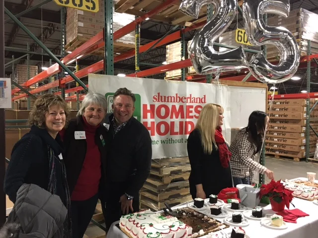 Executive Director, Linda Wiza, with Lisa Olson of Slumberland, at the Event.