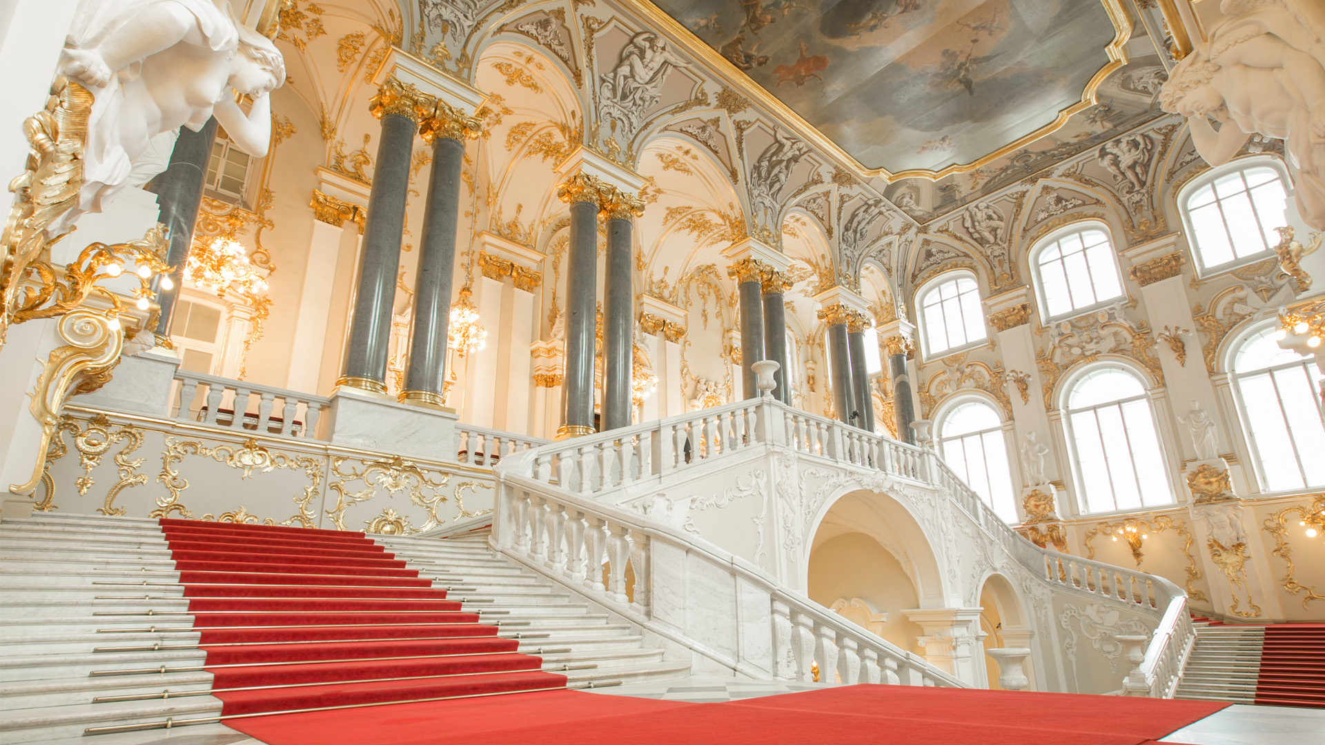 HERMITAGE_SELECTS_0008_Layer 7.jpg