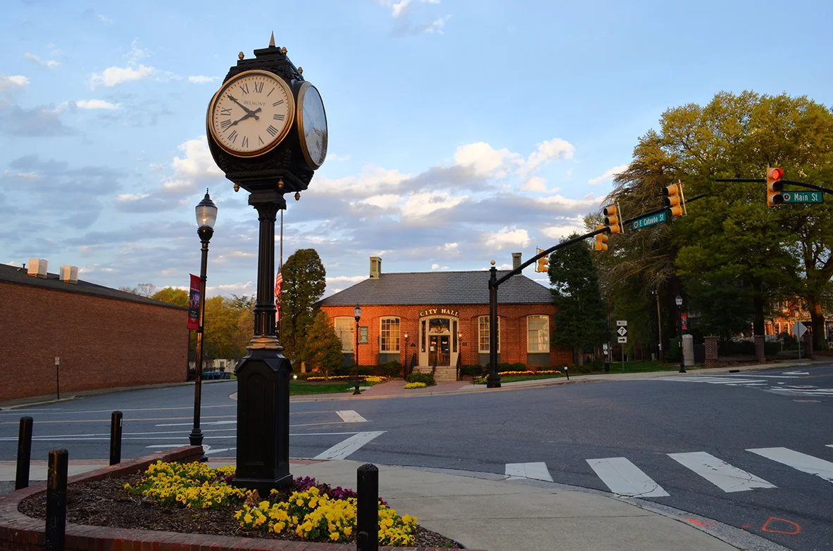 city-hall-and-the-clock_25445088784_o.jpg