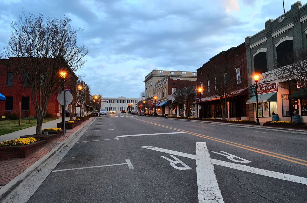 historic-downtown_26023975086_o.jpg