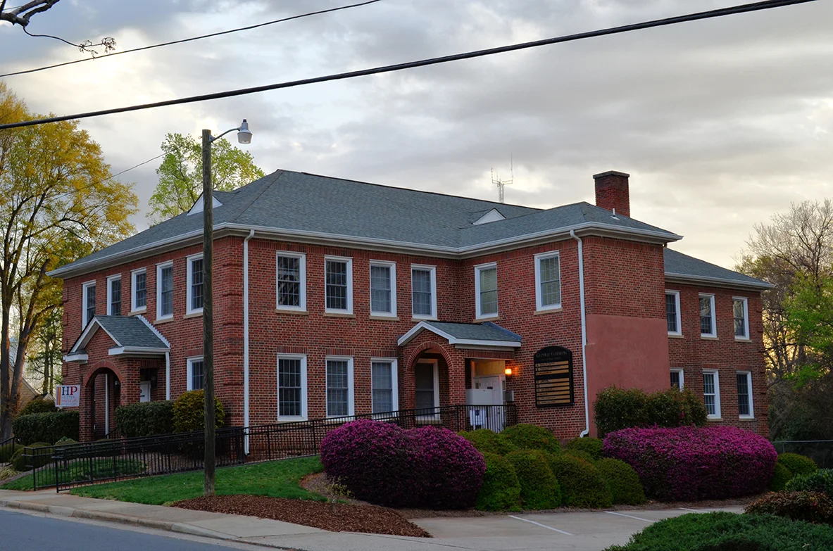 the-first-presbyterian-fellowship-hall_25777009960_o.jpg