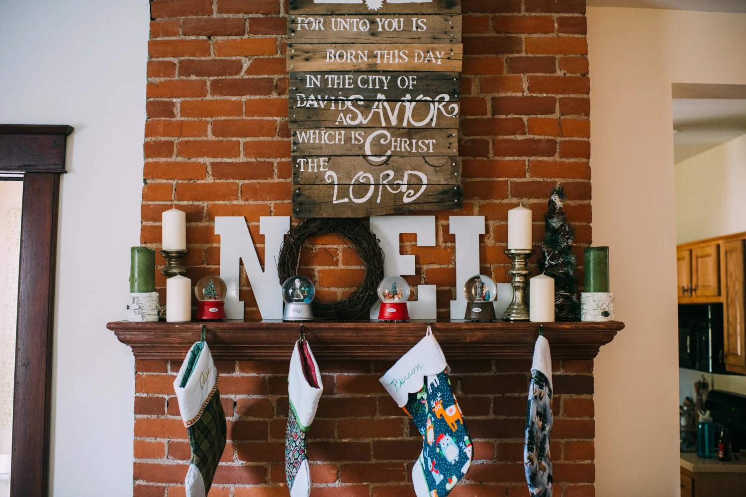 Home for the Holidays: [What Do You Love about This Season?]
