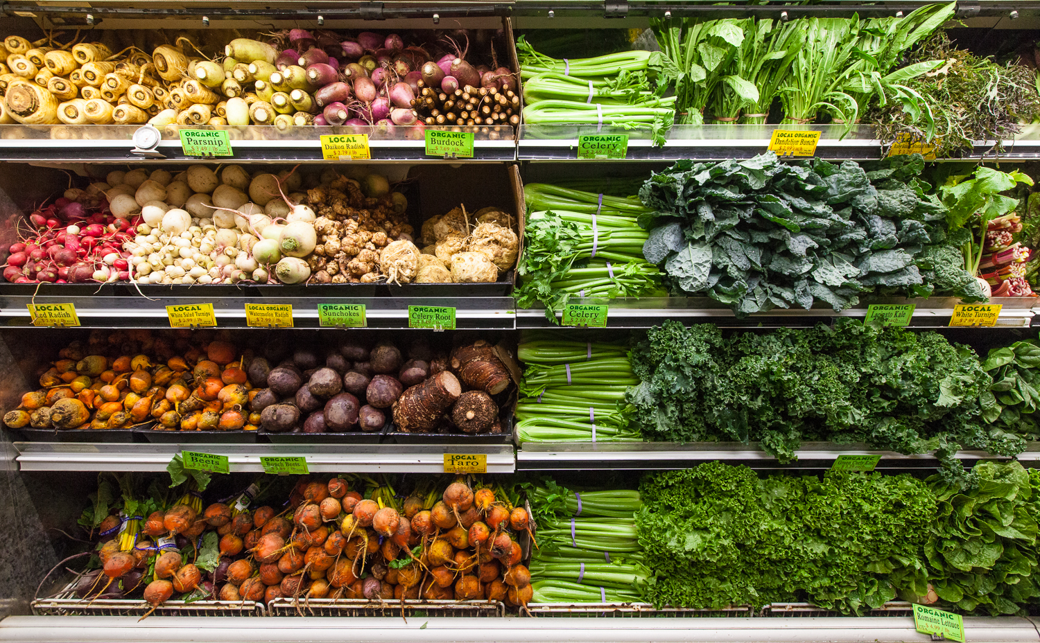 Display of Mana Foods Produce Department