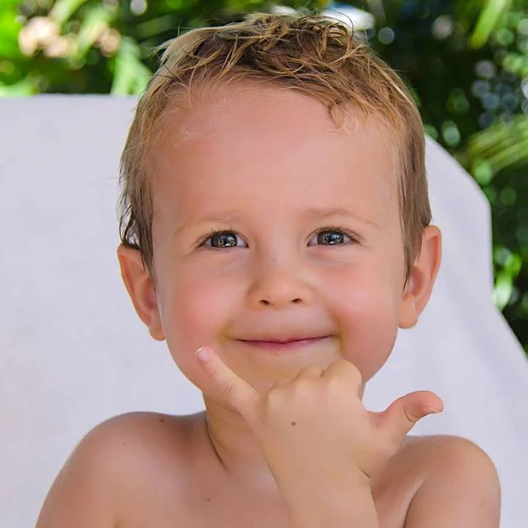 December Bag Credit donations are being donated to Trucker Dukes, a 3yr old Maui Boy fighting cancer...