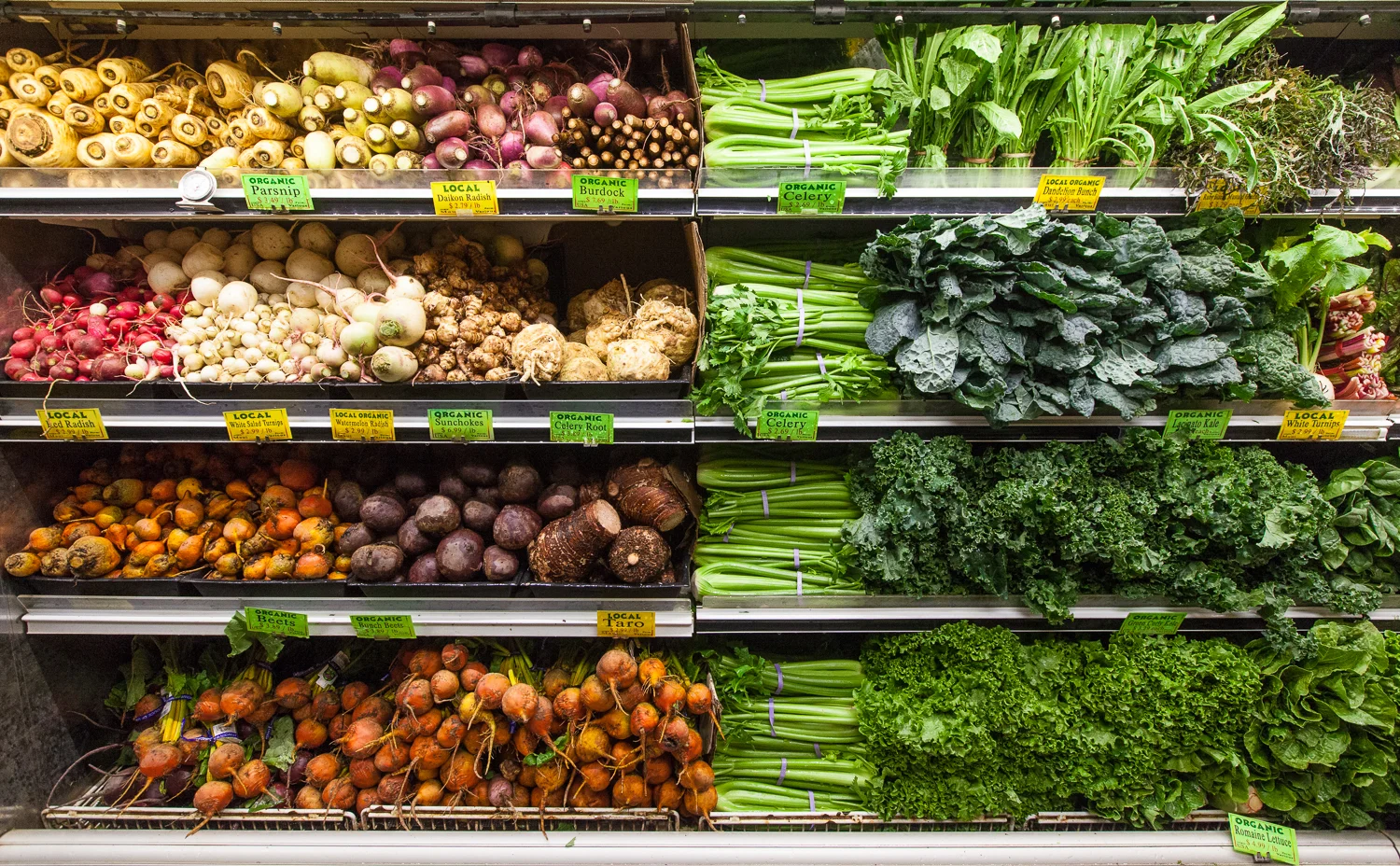 fresh-organic-produce-mana-foods-maui copy.jpg