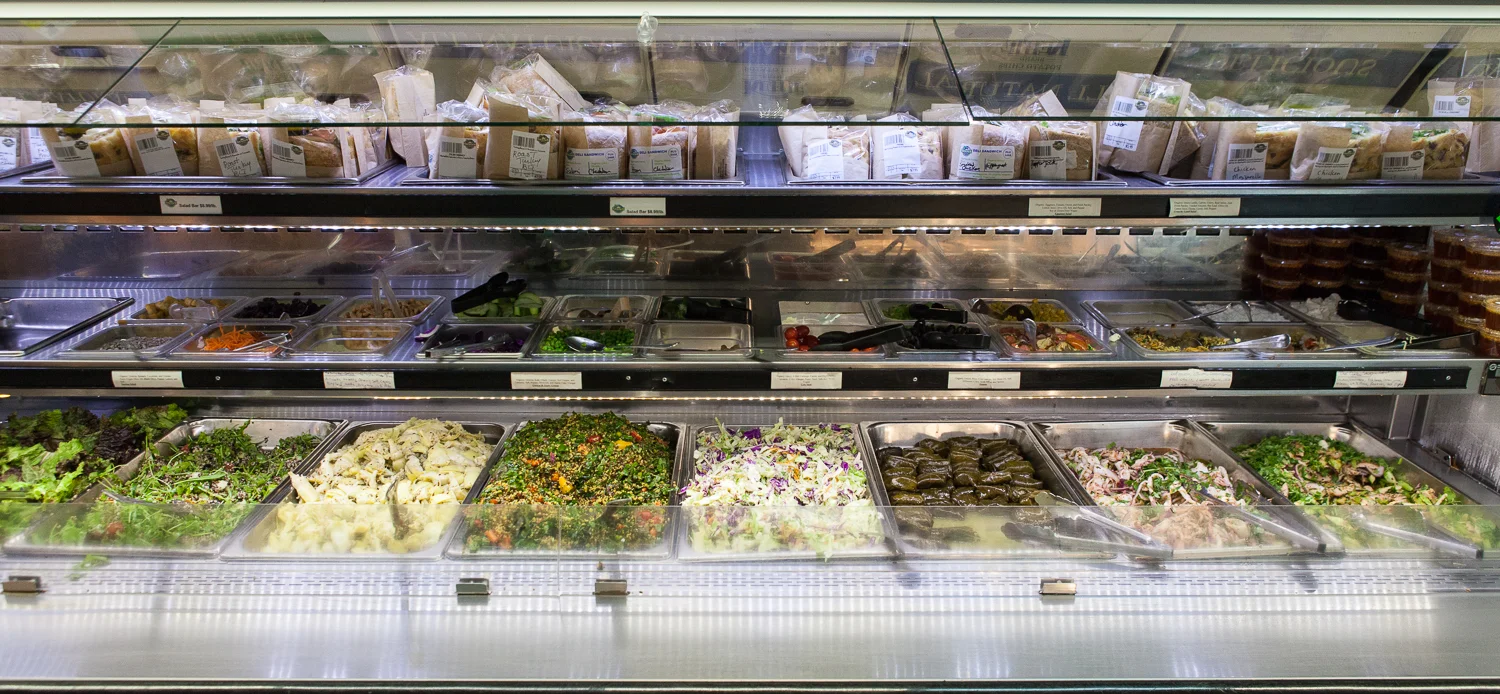 fresh-organic-saladbar-mana-foods-deli copy.jpg