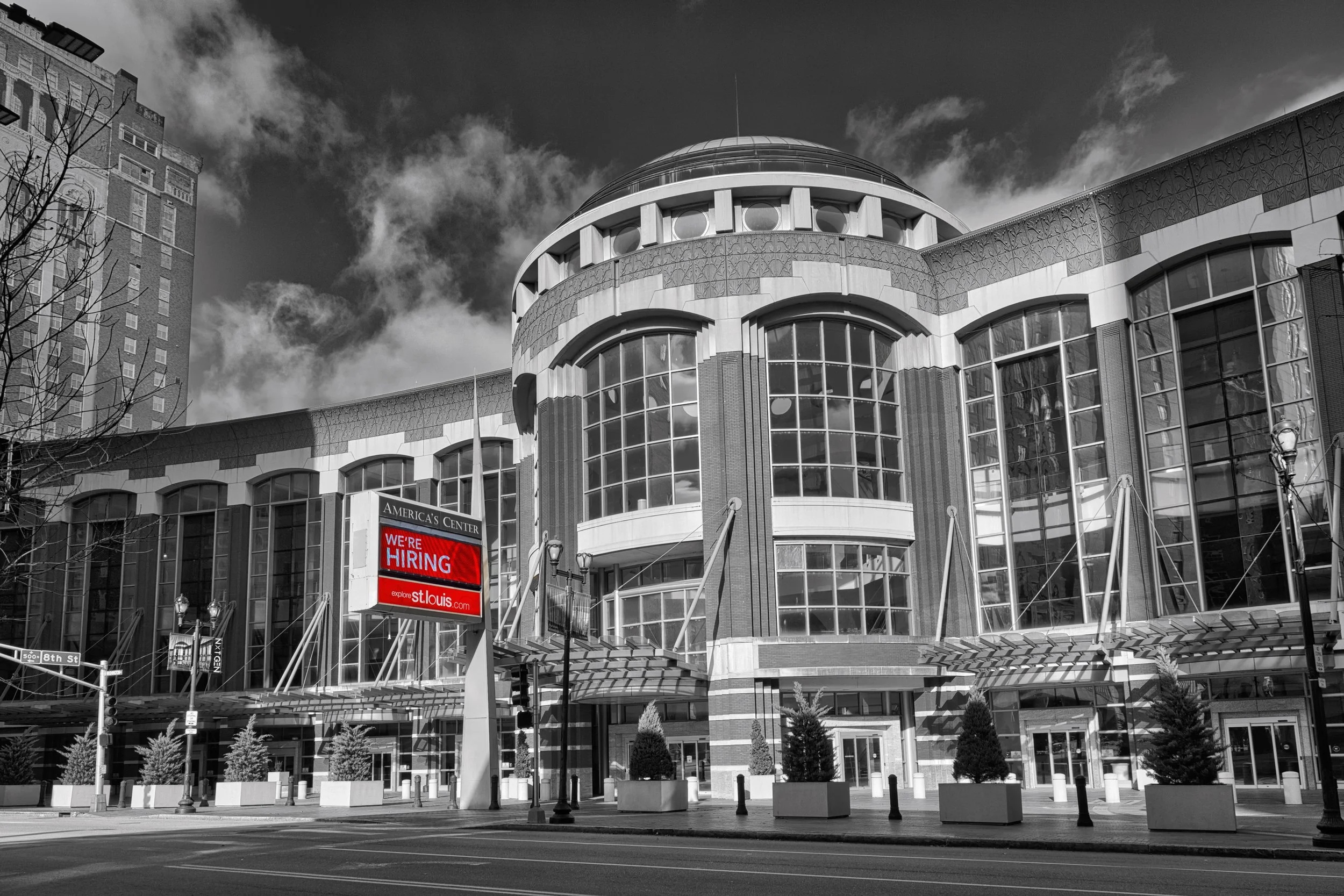 1H9A9373 B:W Red Sign Sq-Sp.jpeg