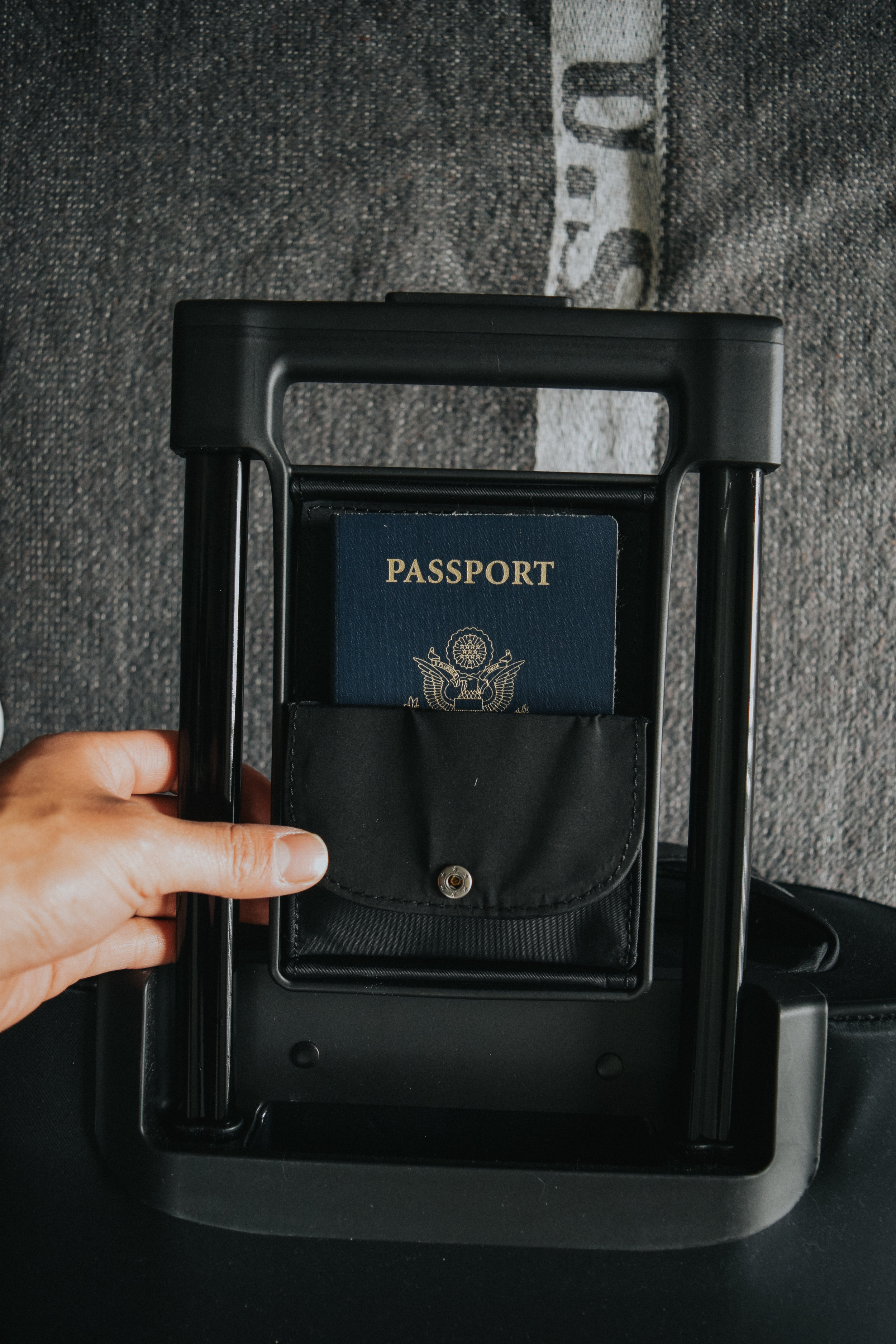 Quick access to passport or credit cards