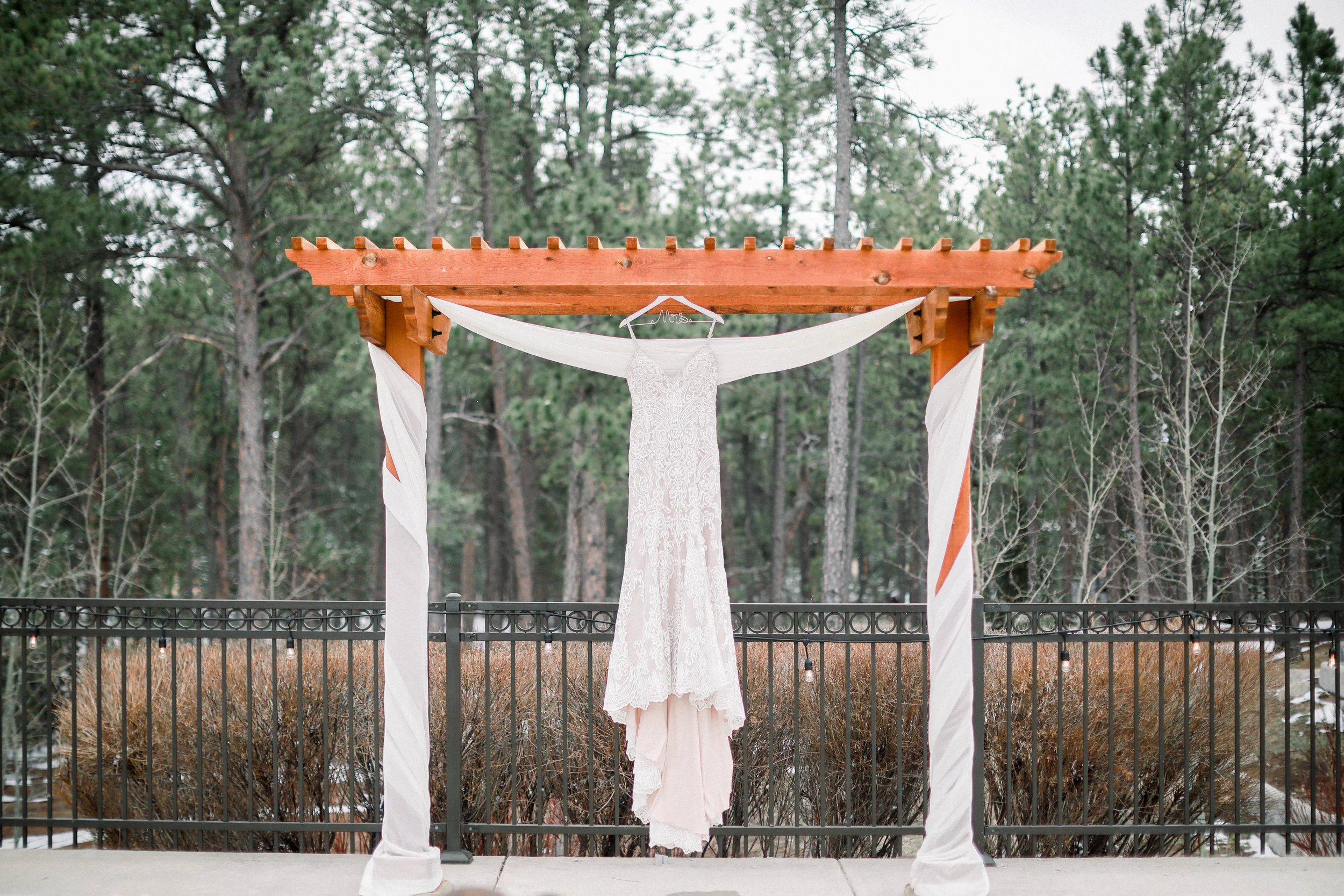 Stacey + Kyle's Preview (49 of 30).jpg