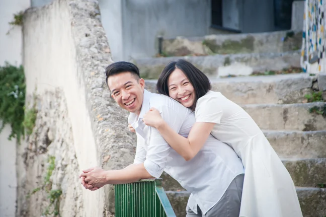 Bev&Sam-Eng-44sm.jpg