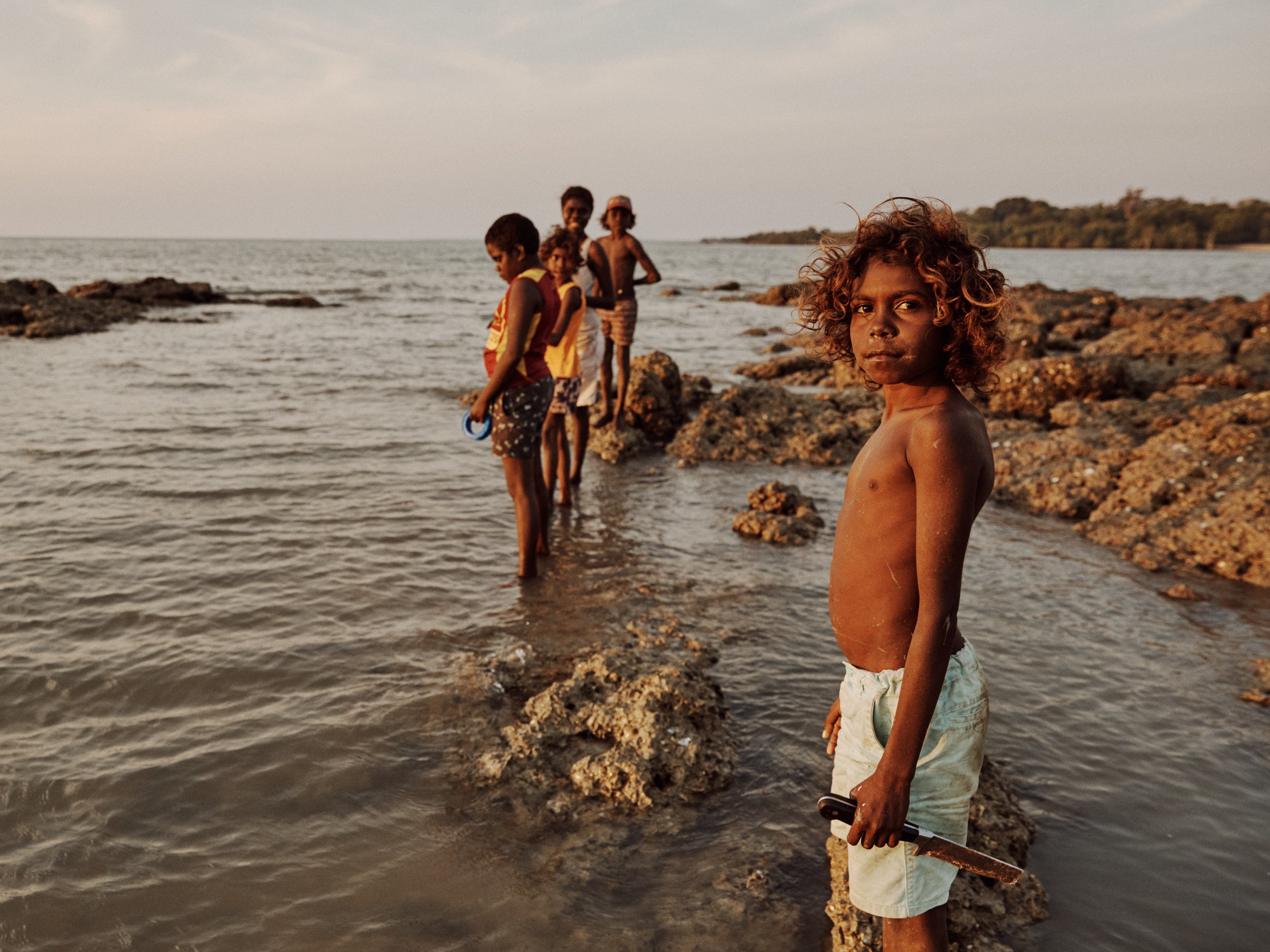  Life in a remote community.   Maningrida, Arnhem Land, NT 