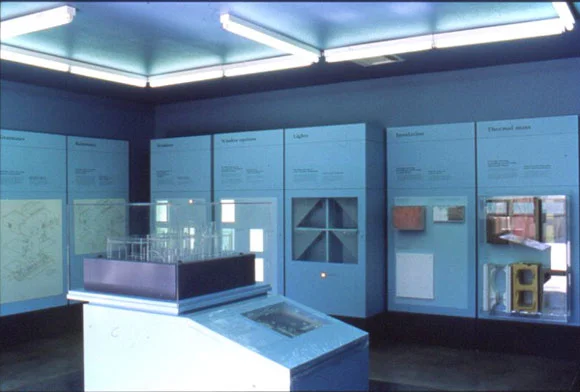 Figure 9: The technical exhibit at Desert House: the interactive computer.