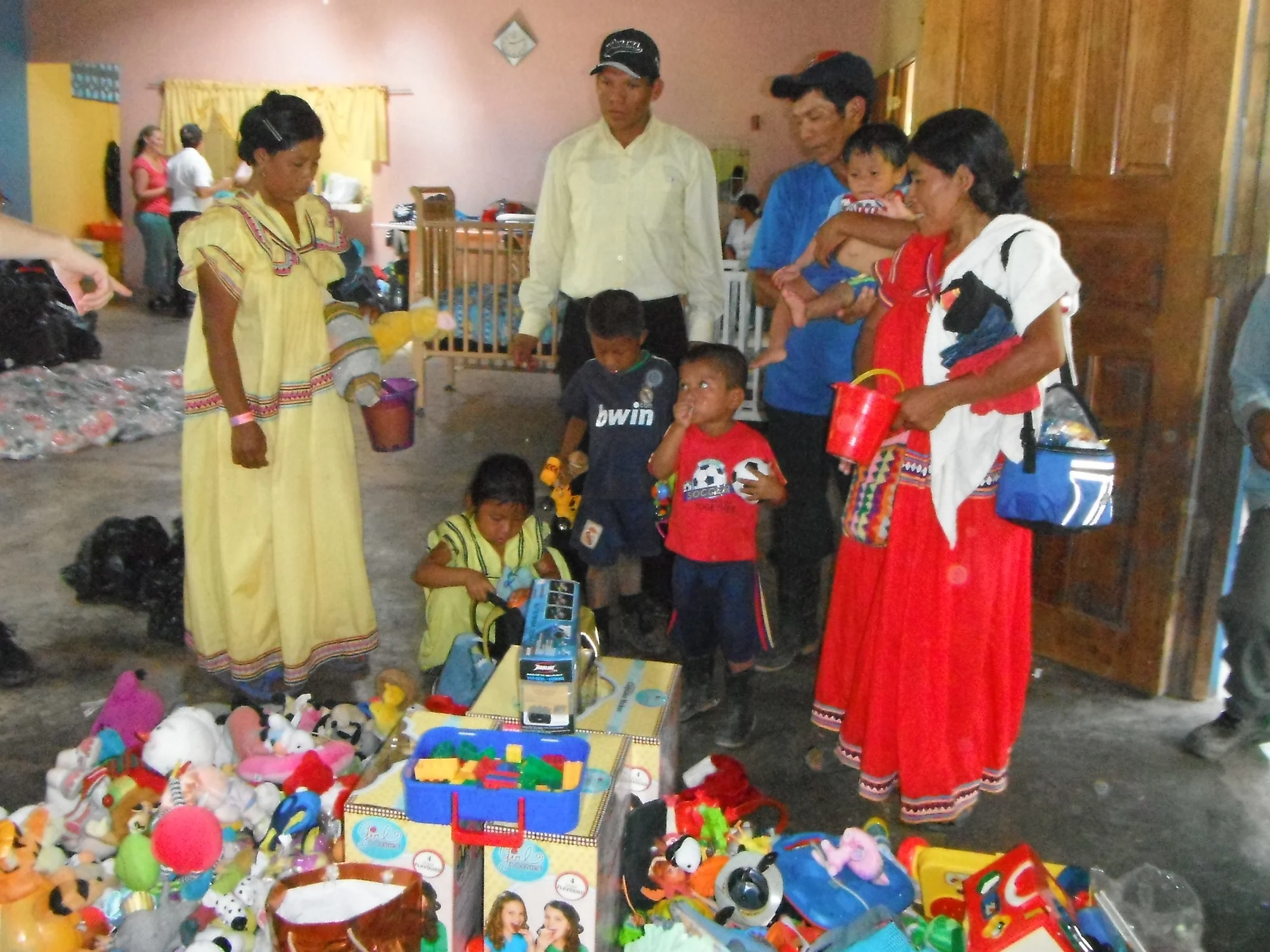 Welcoming Families to Pick Items for Their Homes