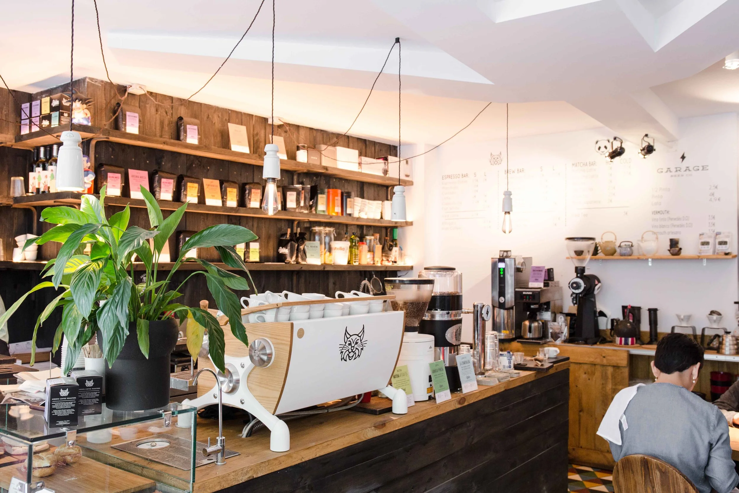 Best cafes and specialty coffee shops in Barcelona Bean there done