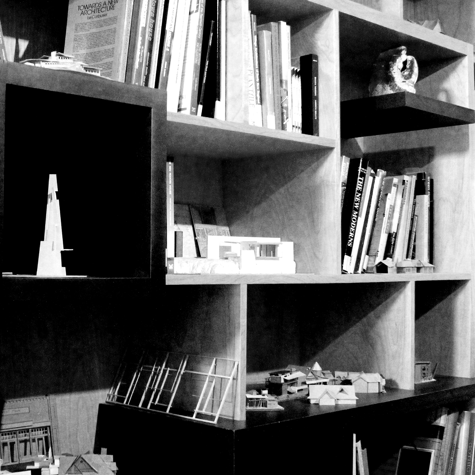 02 - Bookshelf.jpg