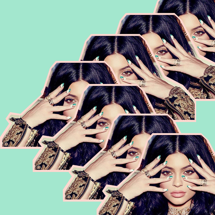 Kylie+Jenner_Square.jpg