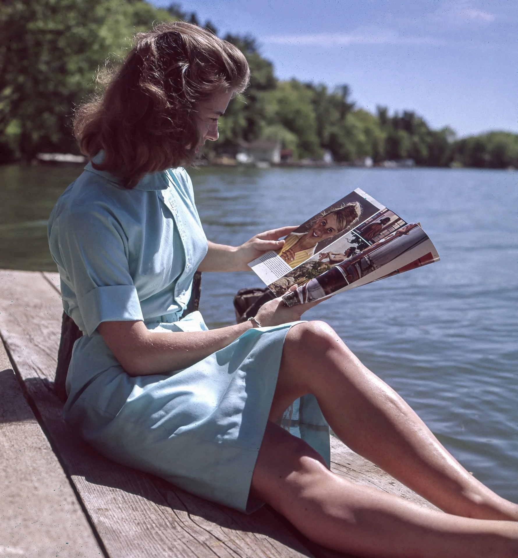 What message of "toxic femininity" might be sent by various magazines to their largely female audiences? Source: StockSnap/Pixabay