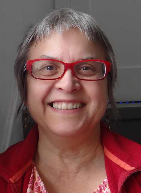 DagneyHeadshot2019.jpeg