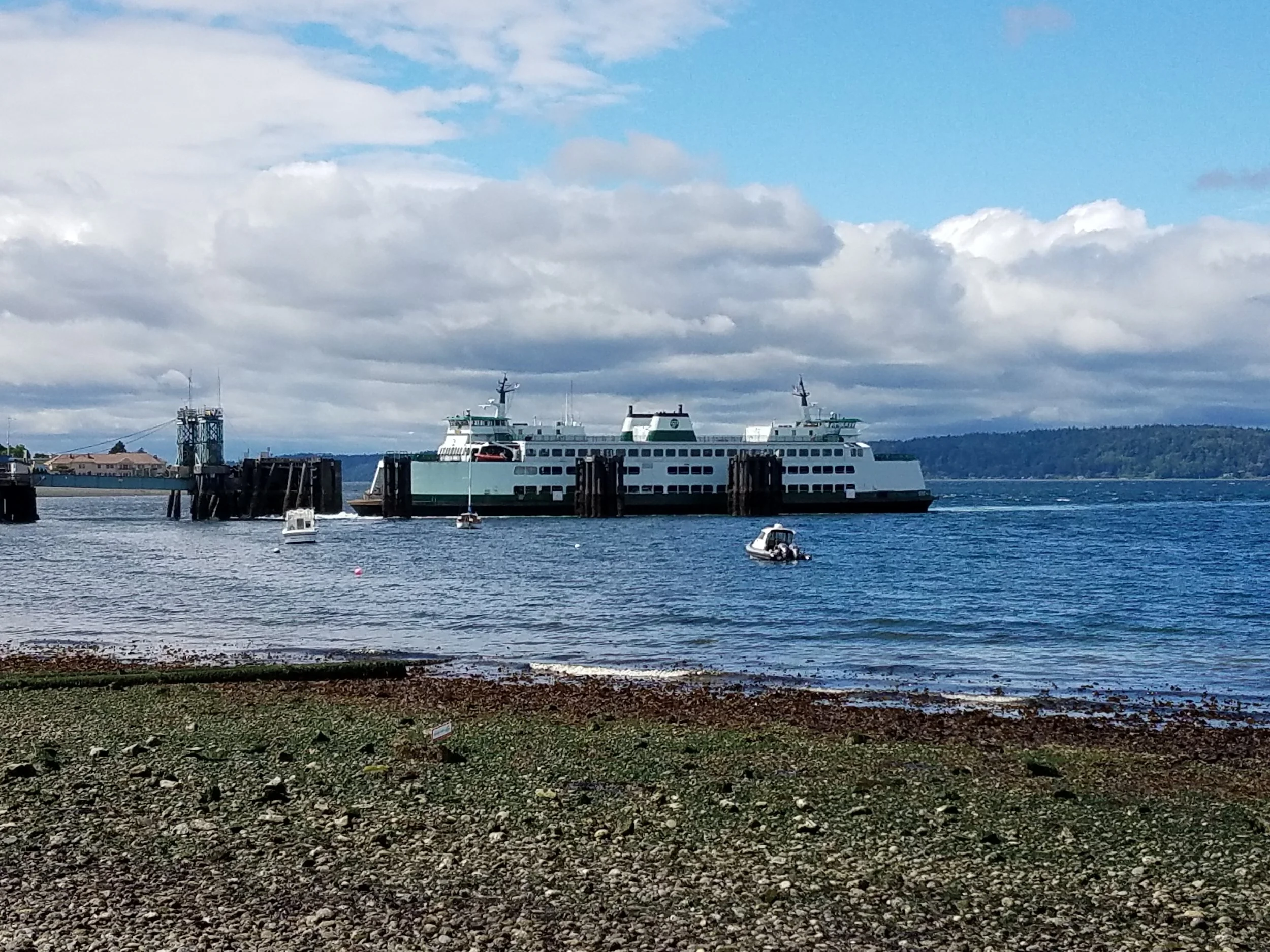 Vashion Island Ferry from Lincoln Park in West Seattle