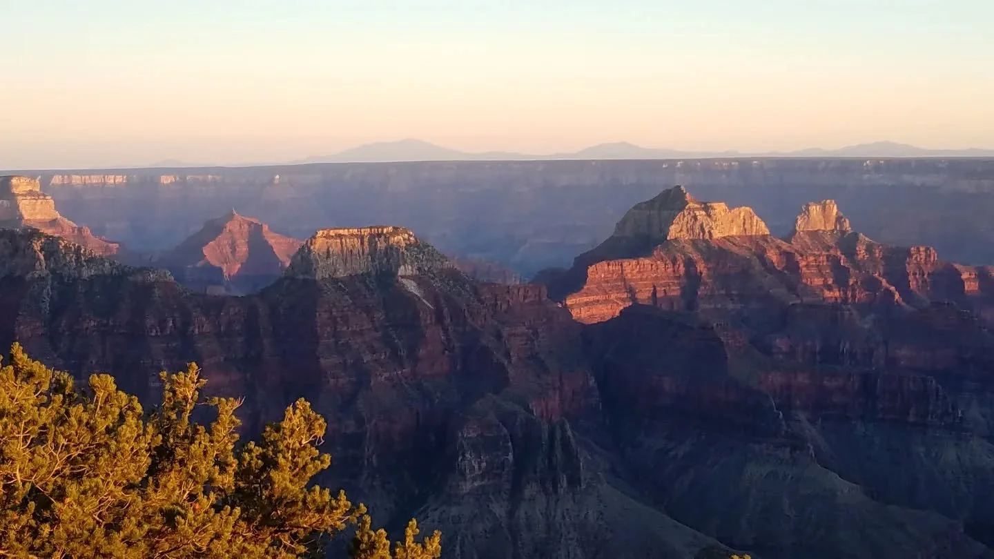 So sad to have lost such a spectacular historic Lodge! This pic was taken from one of its porches. https://www.travelwithjanice.com/blog/2022/2/1/top-ten-historic-national-park-lodges?fbclid=IwY2xjawLiNalleHRuA2FlbQIxMQABHrVvasC8GCoD6Ggw0FS41gnZDXqHg