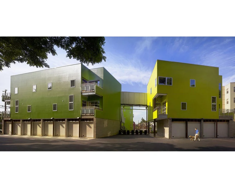 FRONT STUDIO ARCHITECTS