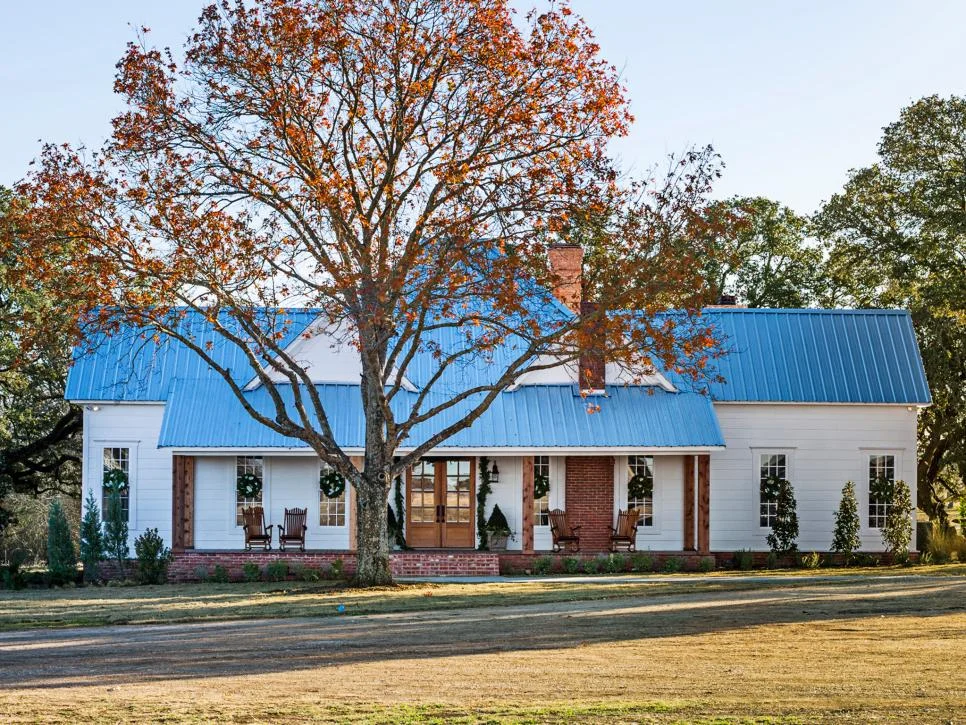 RX-HGMAG026_Fixer-Upper-Holiday-095-a-4x3.jpg.rend.hgtvcom.966.725.jpeg
