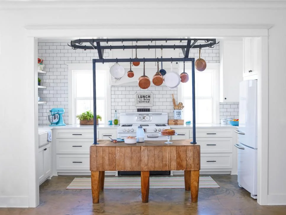 RX-HGMAG042_York-03.jpg.rend.hgtvcom.966.725.jpeg