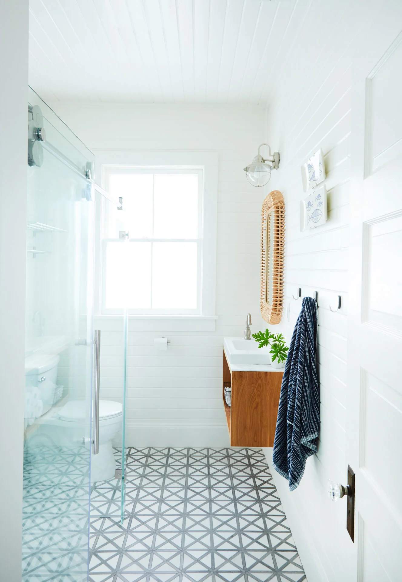 DemosBeachHouse_017.jpg