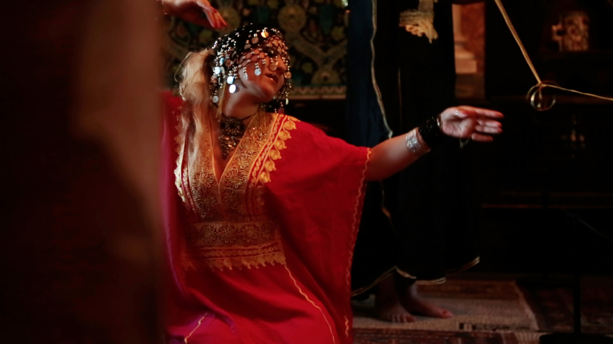 THE DANCER