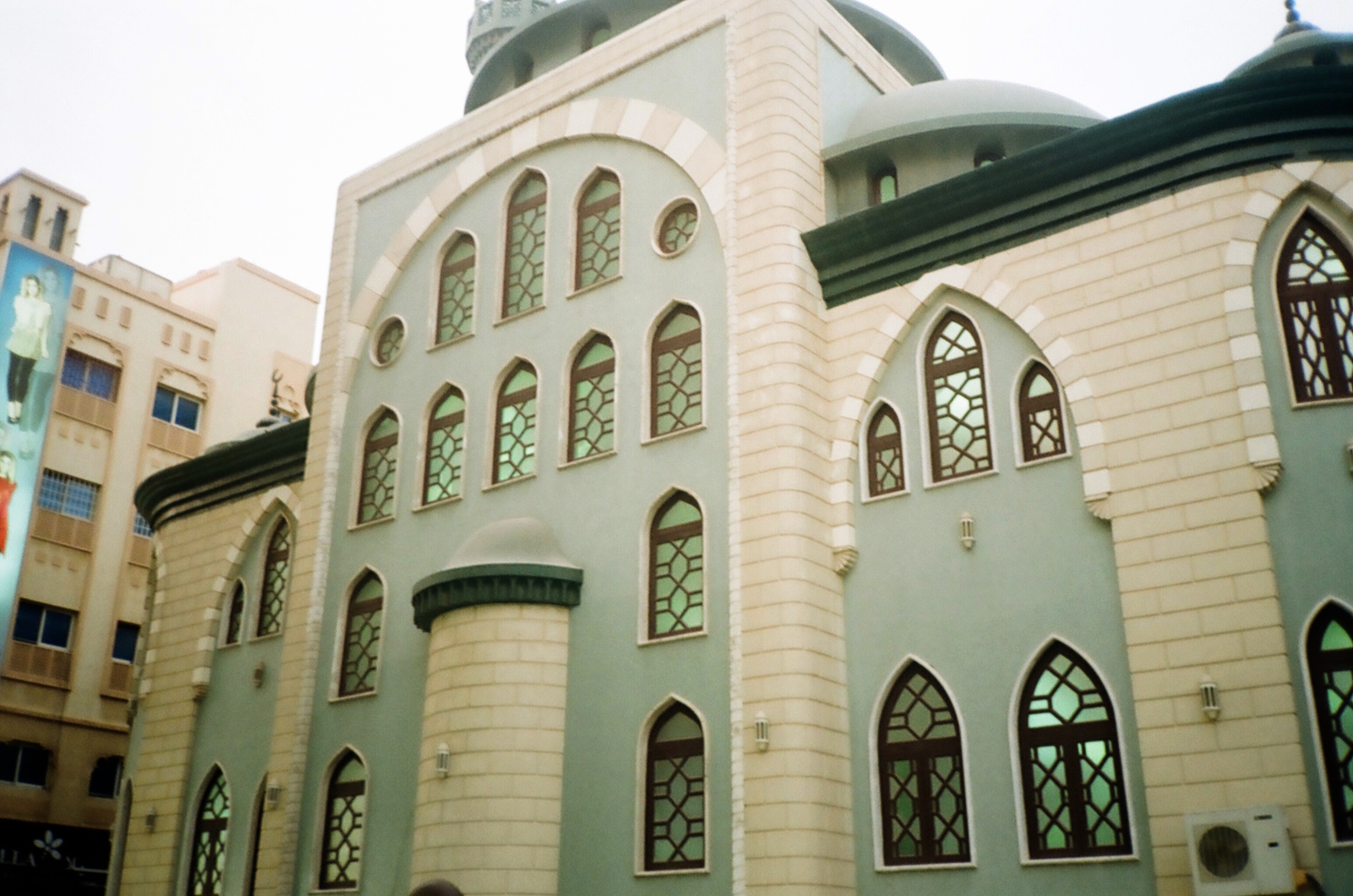 this mosque had the nicest colors