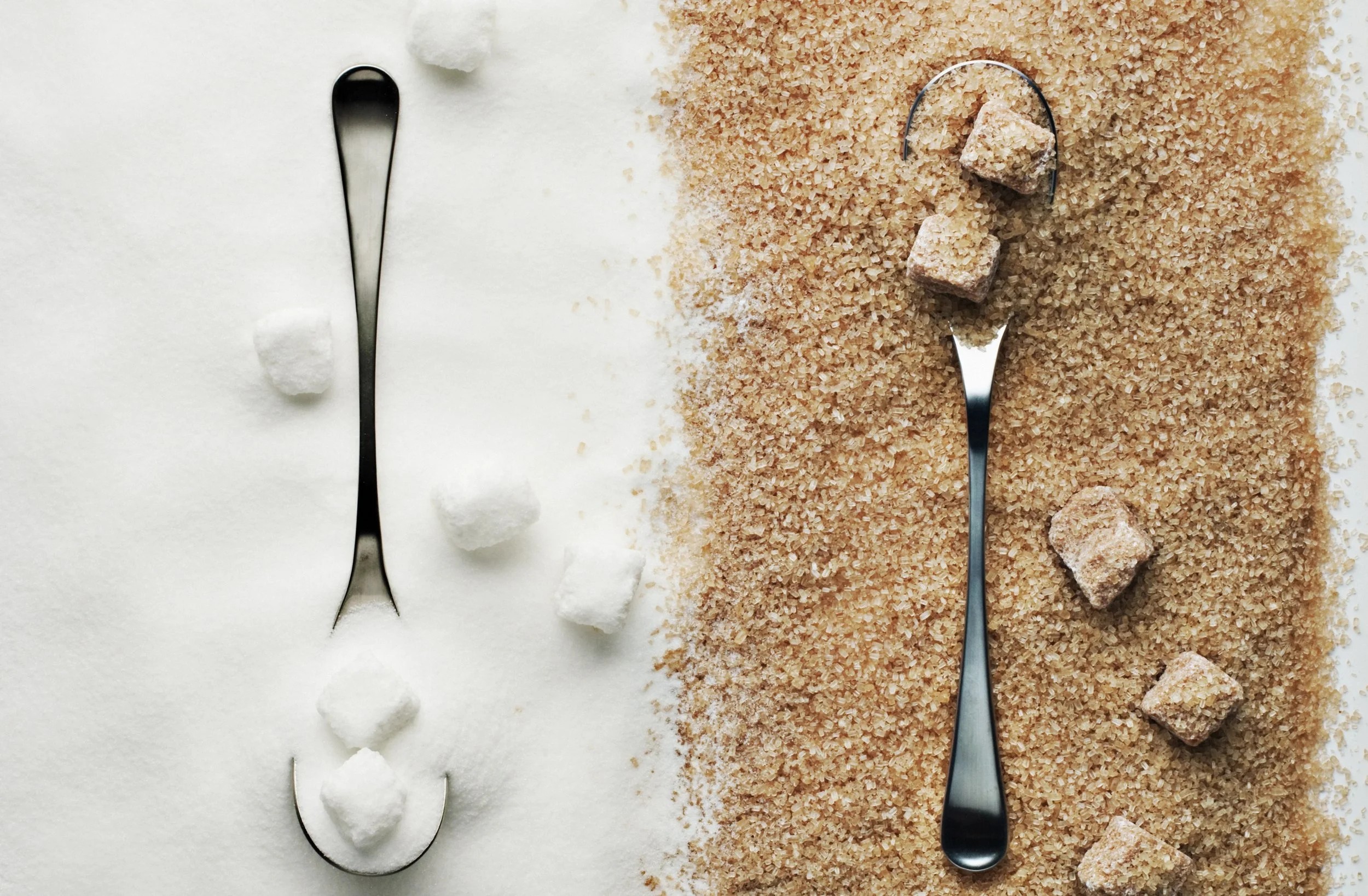 Brown-vs-White-Sugar-1.jpg