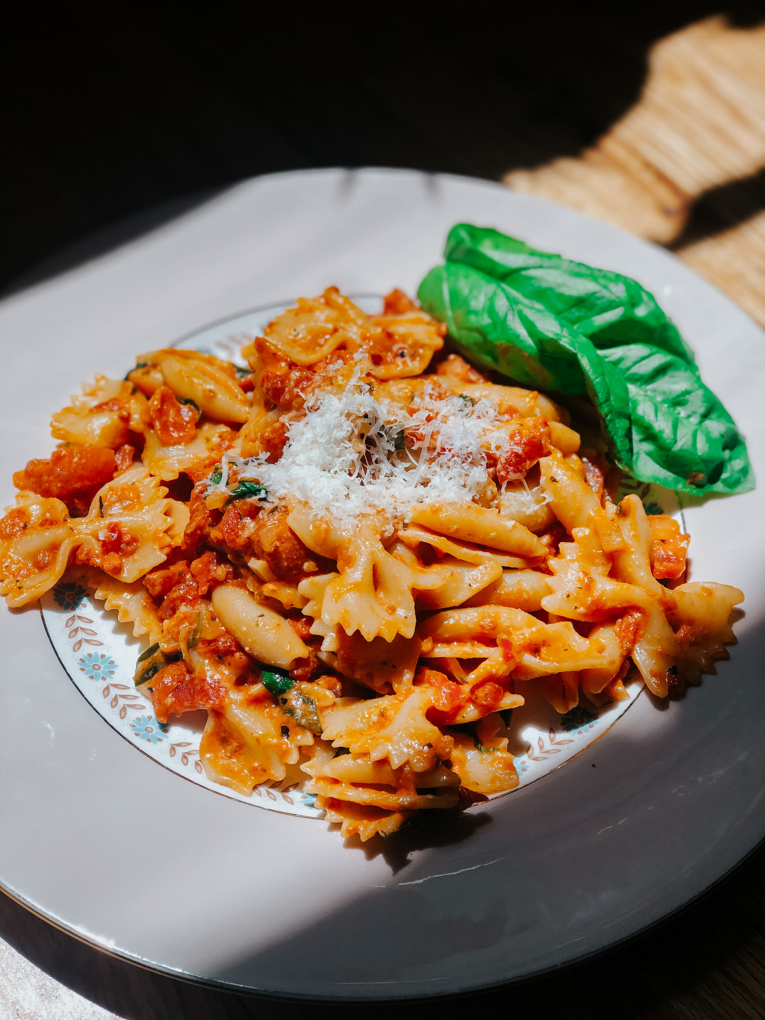 Bow Tie Pasta with Vodka Sauce — The Pretty Feed