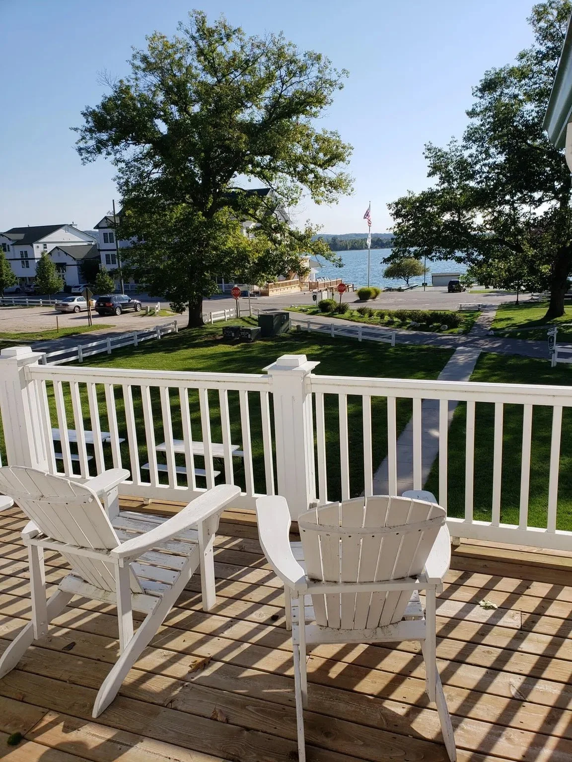 BeechLodge8-porch1.jpeg