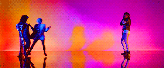 tumblr_p5024coPAB1s2rrzuo7_540.gif
