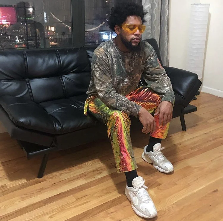 full scoop: VIRTUAL REALITY by CASHTON