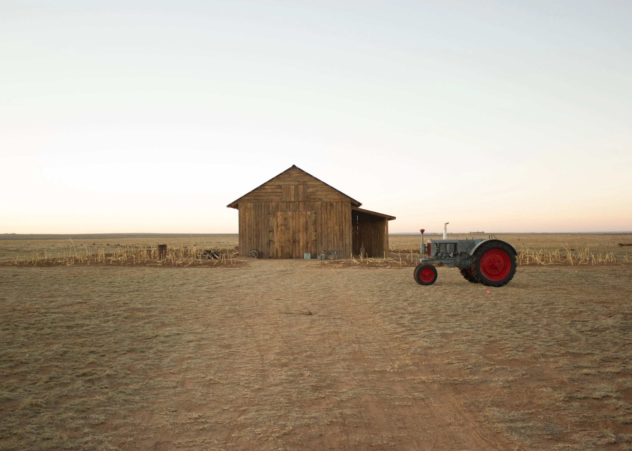 BARN_EXT-1.jpg