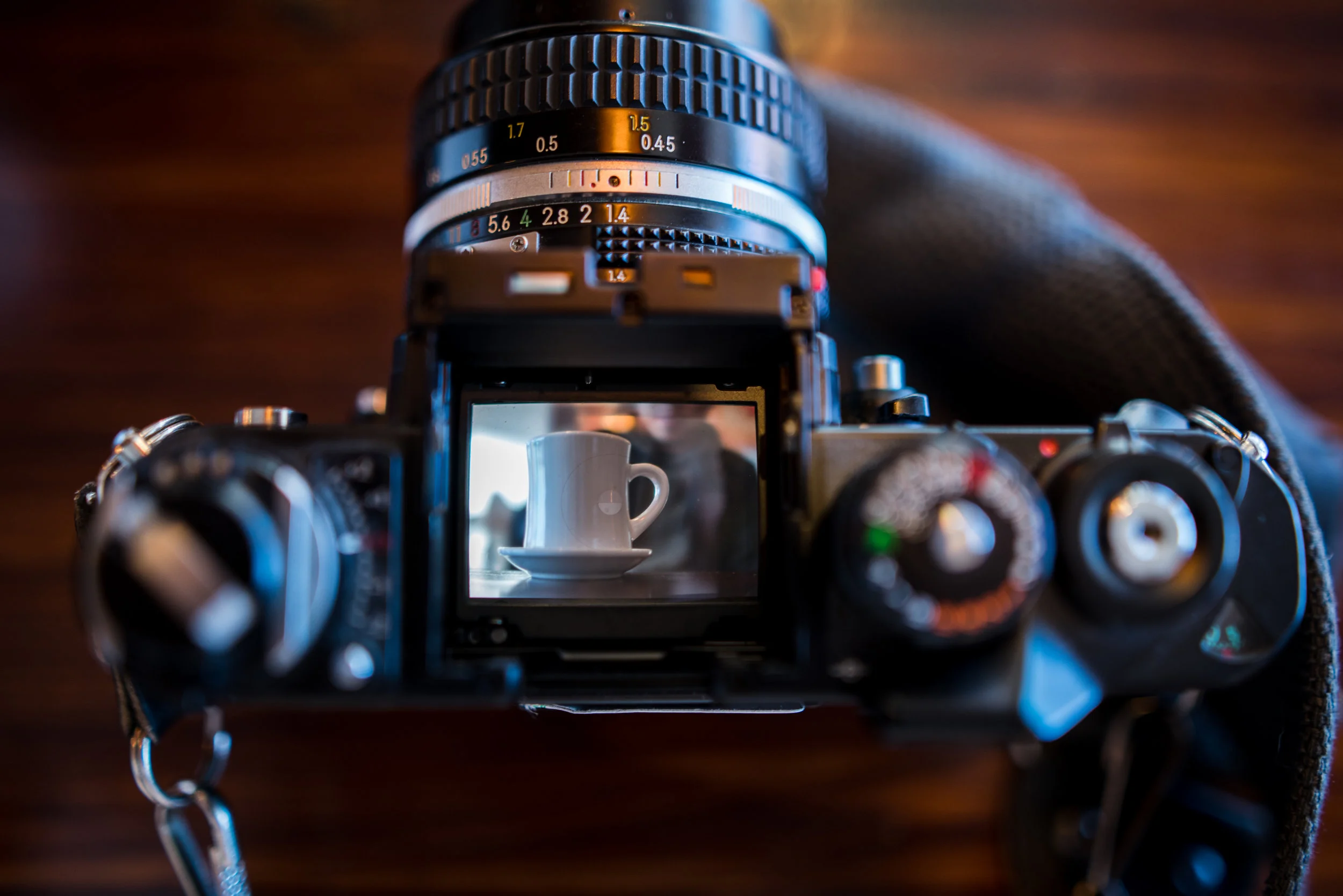 1/100 | 1.4 | 125 iso | 24mm
