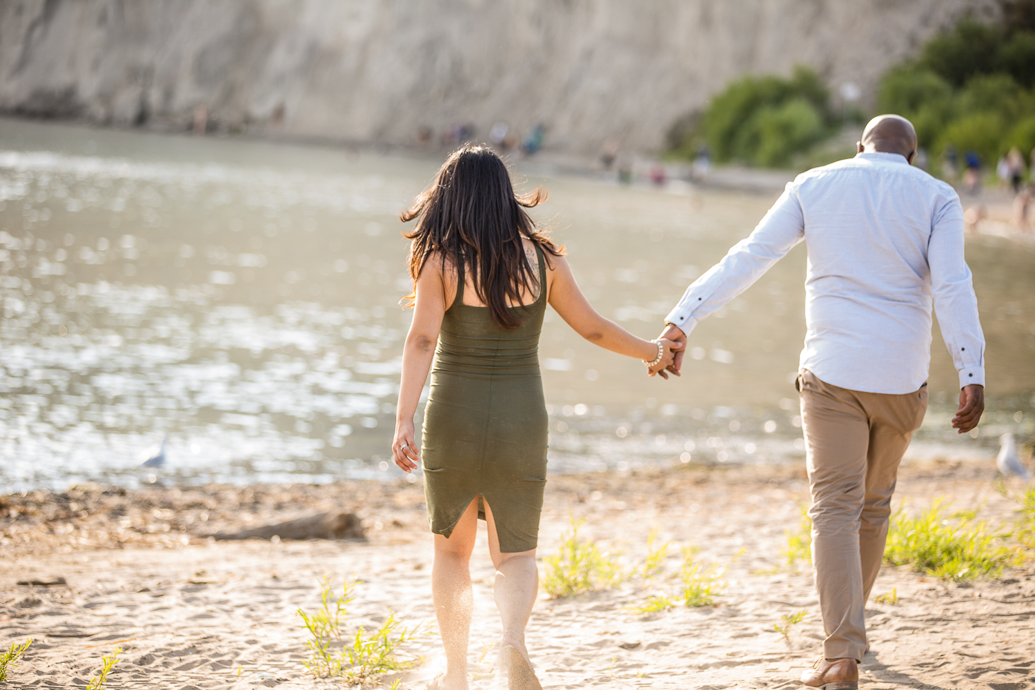 Scarborough-Bluffs-Maternity-Engagement-Shoot-0006.jpg