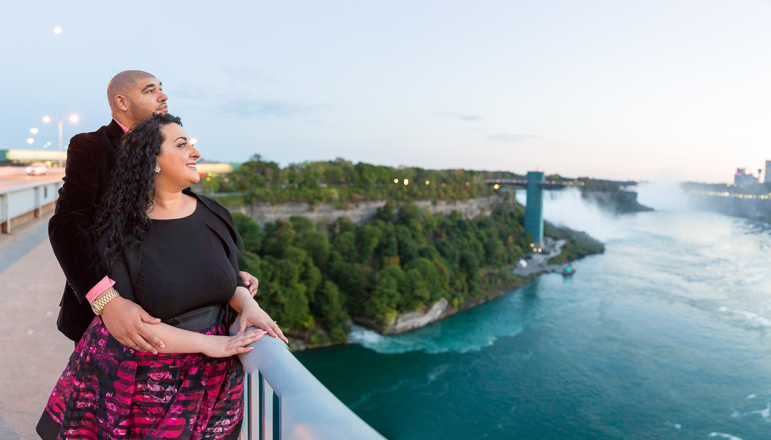 Niagara-Falls-Ontario-Engagment-Photos-0038.jpg