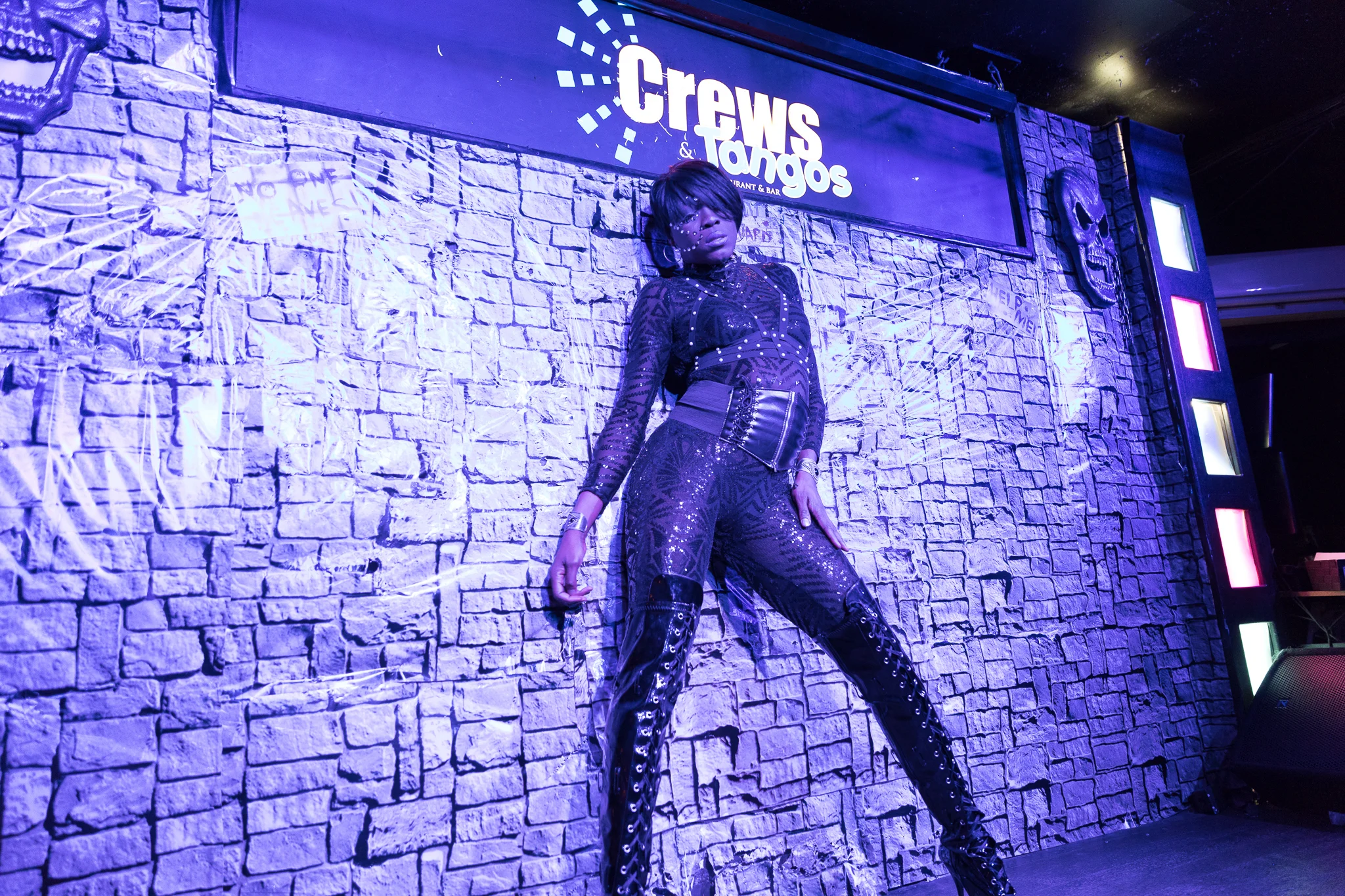 Crews_Tango_Halloween_2016-437.jpg